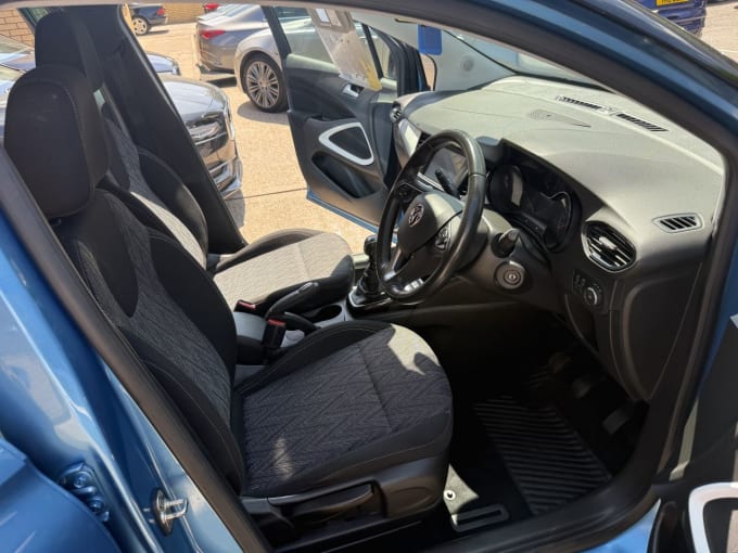 2025 Vauxhall Crossland X