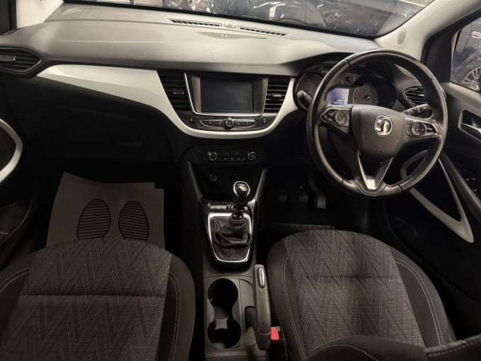 2025 Vauxhall Crossland X