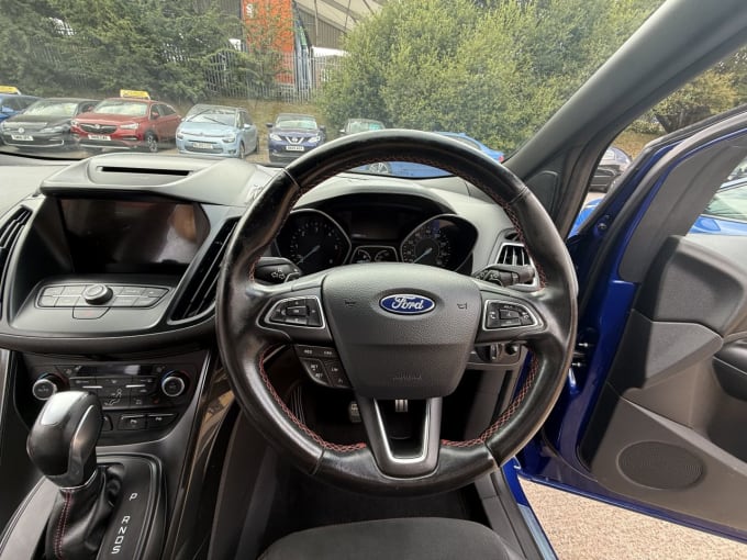 2025 Ford Kuga
