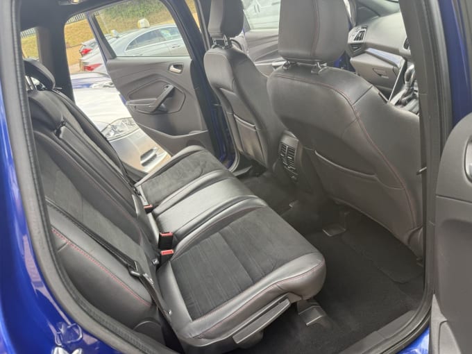 2025 Ford Kuga