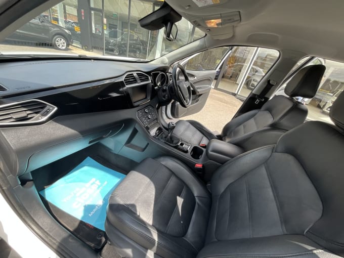 2025 Mg Gs