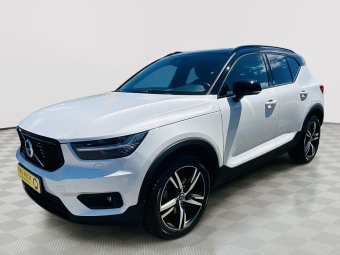 2025 Volvo Xc40