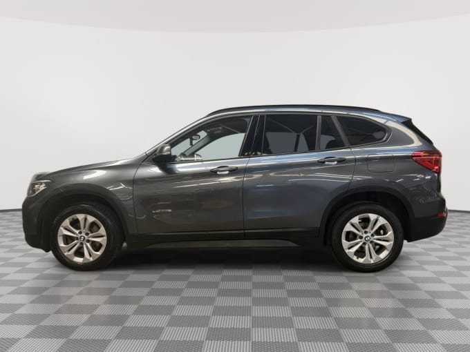 2025 BMW X1
