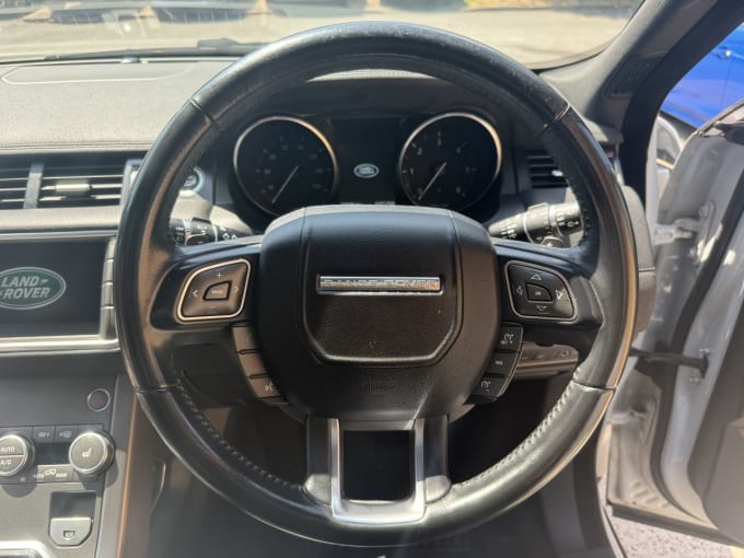 2025 Land Rover Range Rover Evoque
