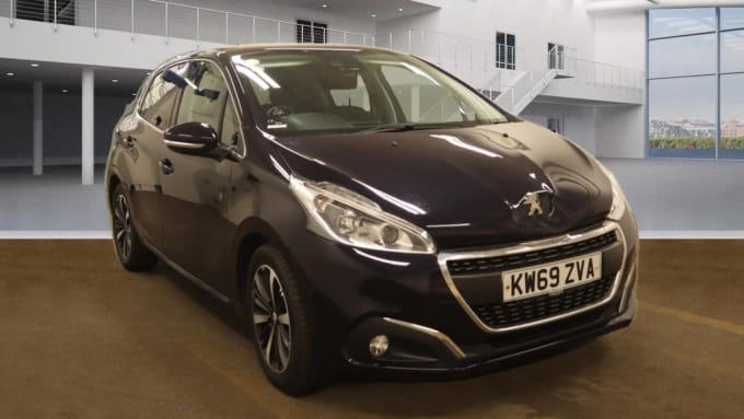 2025 Peugeot 208