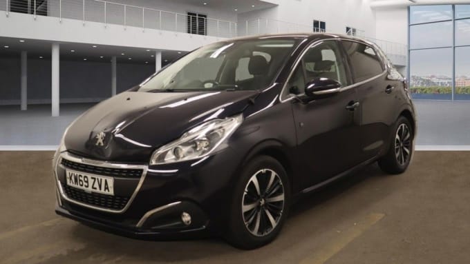 2025 Peugeot 208