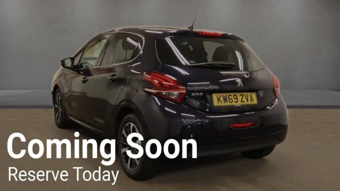 2025 Peugeot 208
