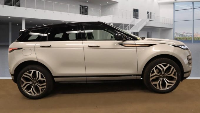 2025 Land Rover Range Rover Evoque
