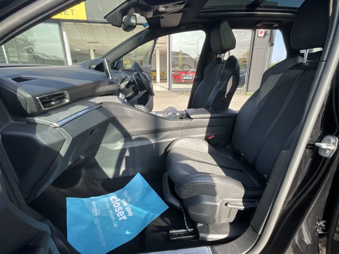 2025 Peugeot 3008