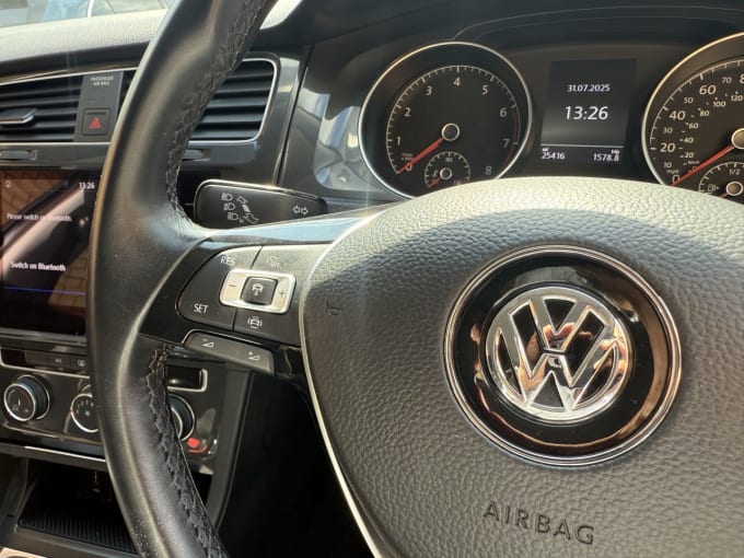 2025 Volkswagen Golf