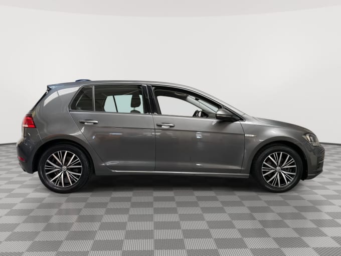 2025 Volkswagen Golf