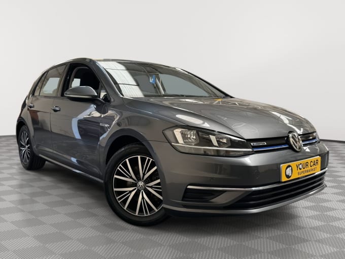 2025 Volkswagen Golf