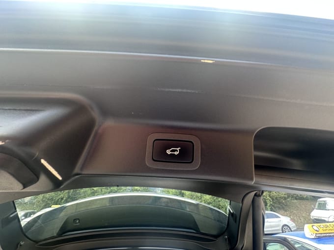 2025 Jaguar F-pace
