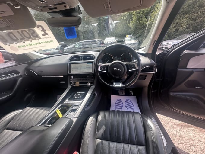 2025 Jaguar F-pace