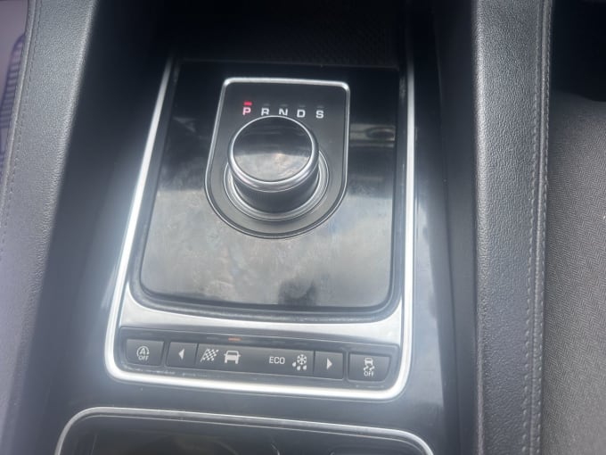 2025 Jaguar F-pace