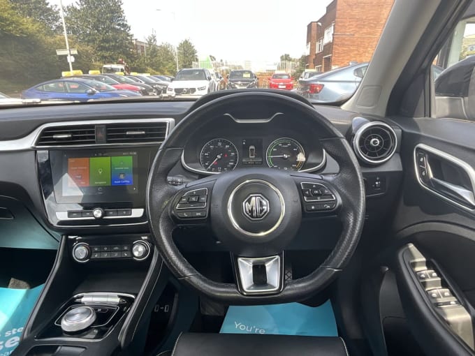 2025 Mg Mg Zs