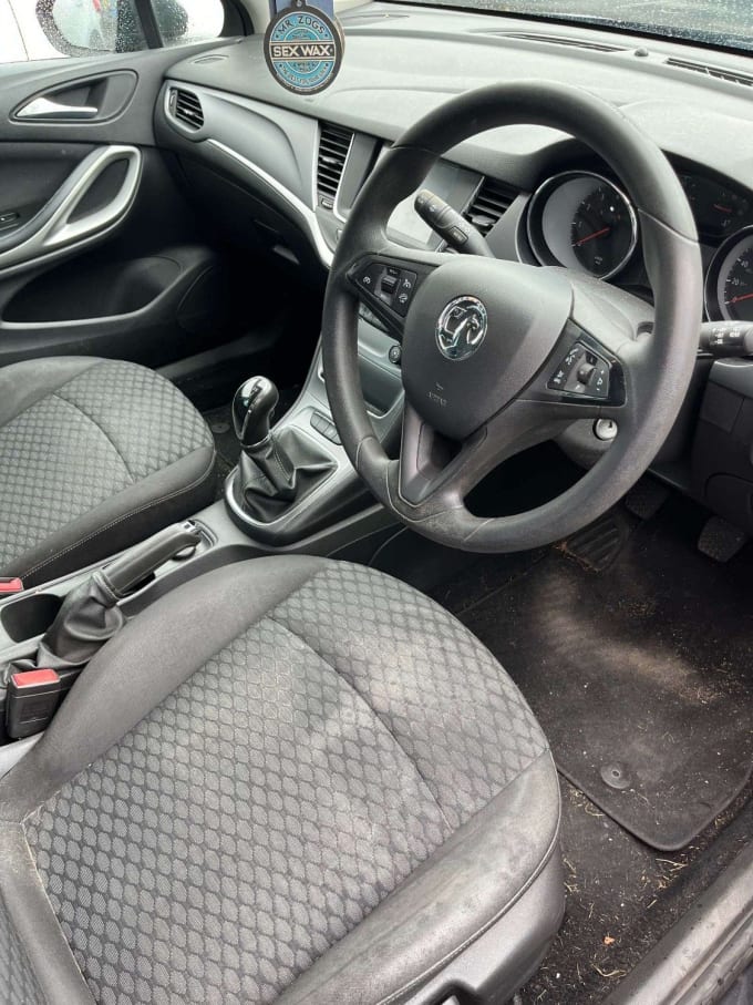 2025 Vauxhall Astra