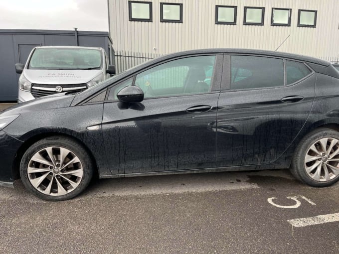 2025 Vauxhall Astra