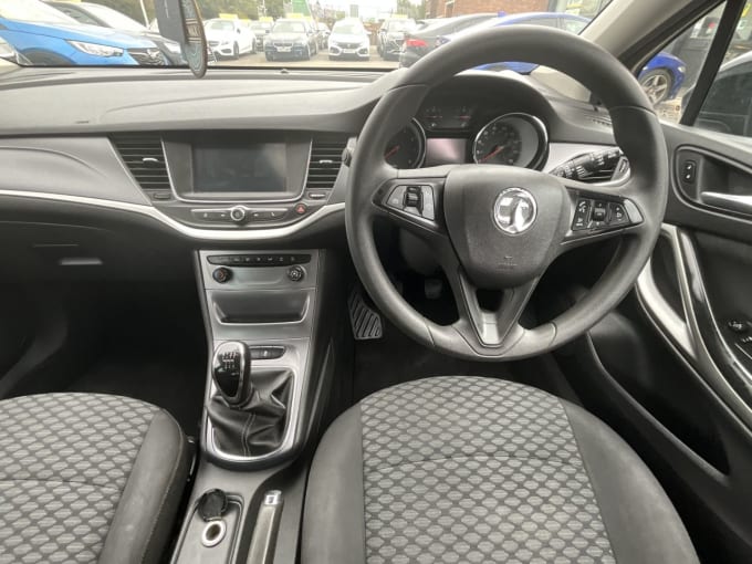 2025 Vauxhall Astra
