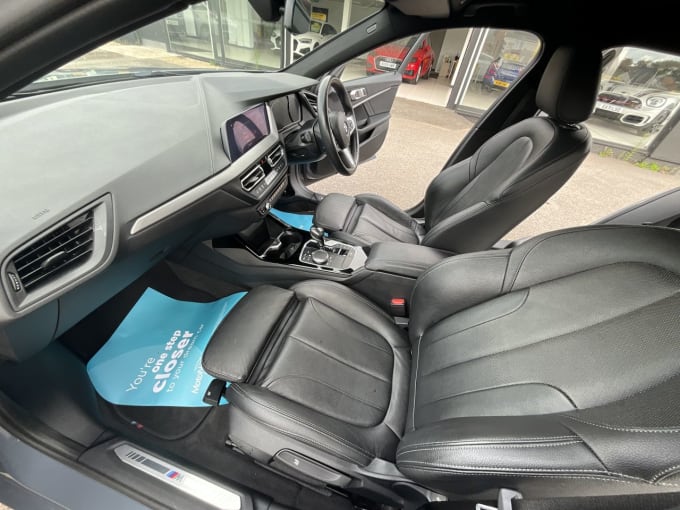 2025 BMW 1 Series
