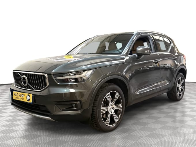 2025 Volvo Xc40