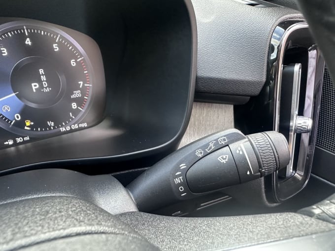 2025 Volvo Xc40