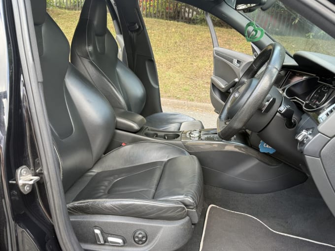 2025 Jaguar Xe