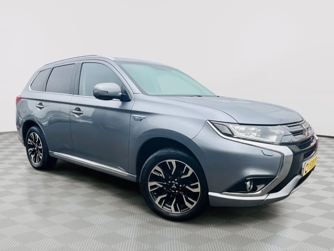 2025 Mitsubishi Outlander
