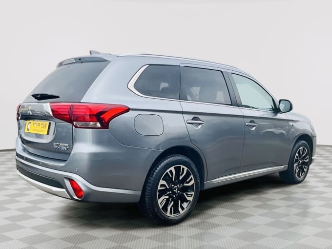 2025 Mitsubishi Outlander