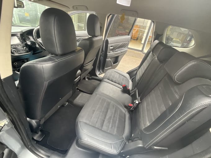 2025 Mitsubishi Outlander