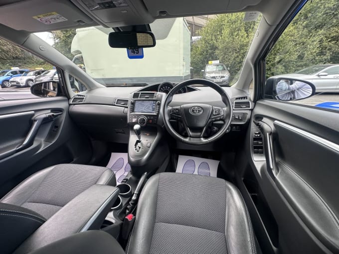 2025 Toyota Verso