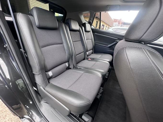 2025 Toyota Verso
