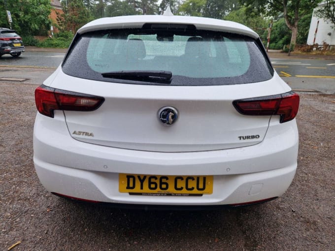 2025 Vauxhall Astra
