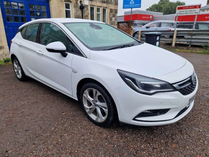 2025 Vauxhall Astra