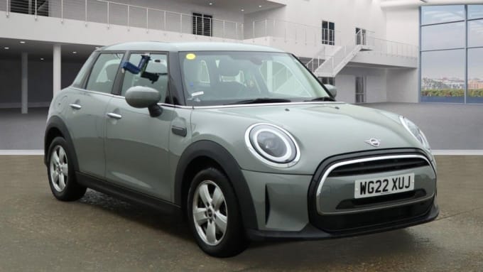 2025 Mini Hatch