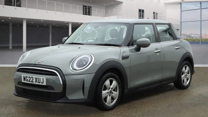 2025 Mini Hatch