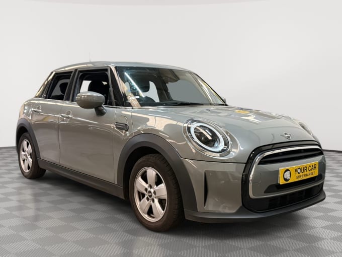 2025 Mini Hatch