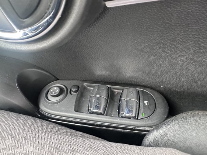 2025 Mini Hatch