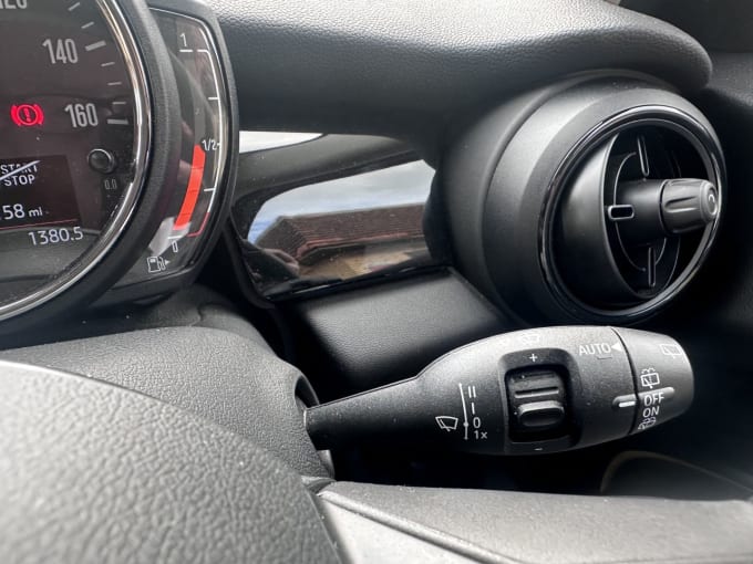 2025 Mini Hatch
