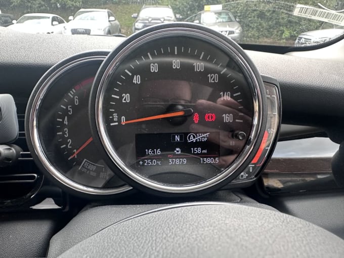 2025 Mini Hatch