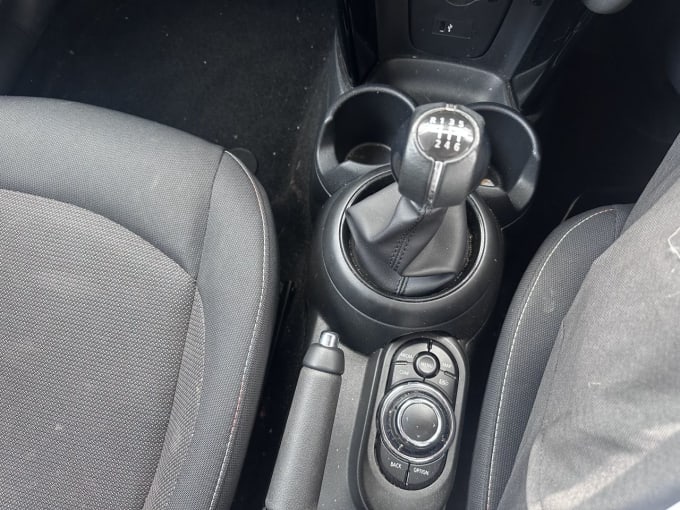 2025 Mini Hatch