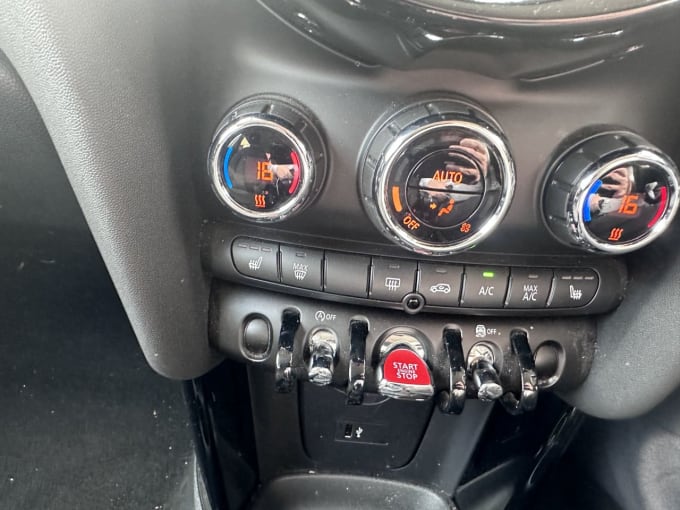 2025 Mini Hatch