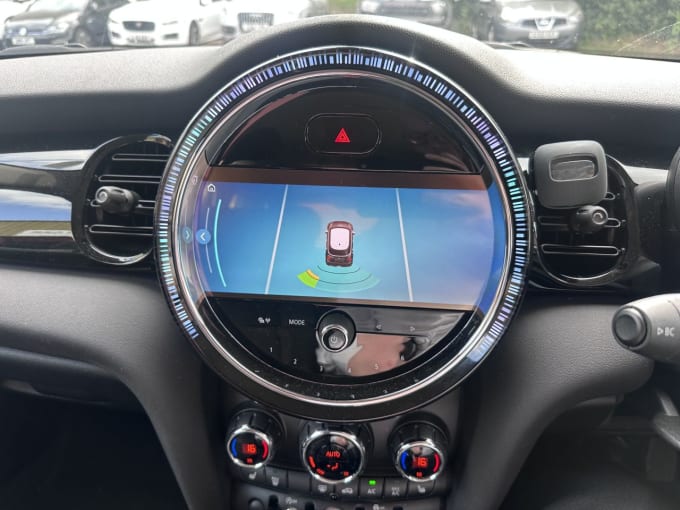 2025 Mini Hatch