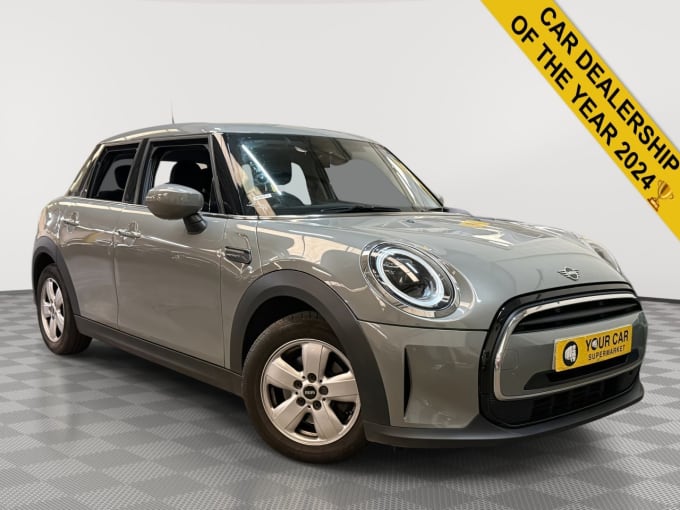 2025 Mini Hatch