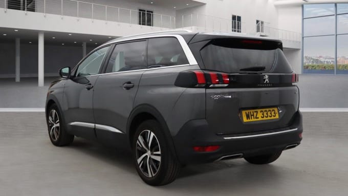 2025 Peugeot 5008