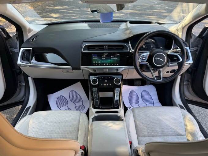 2025 Jaguar I-pace