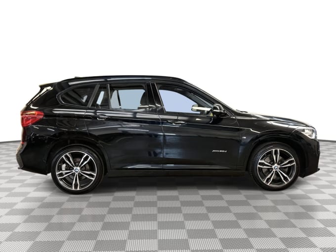2025 BMW X1