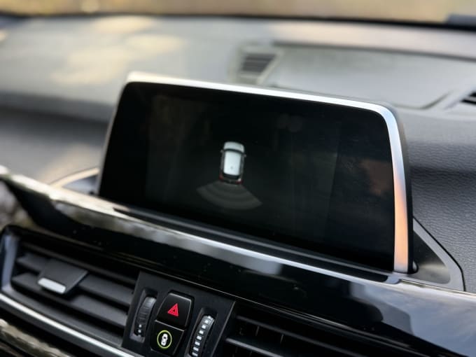 2025 BMW X1