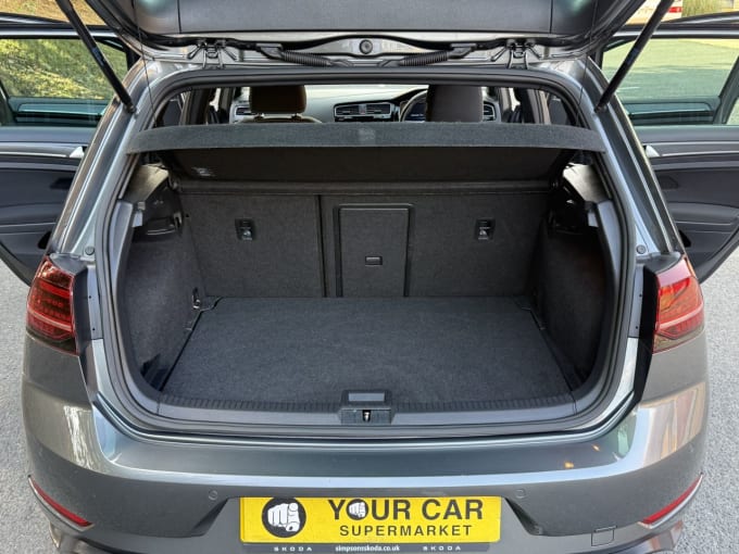 2025 Volkswagen Golf