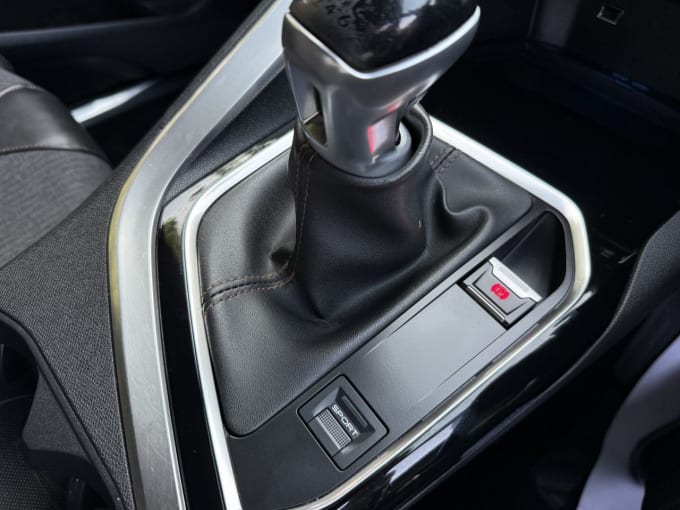 2025 Peugeot 3008